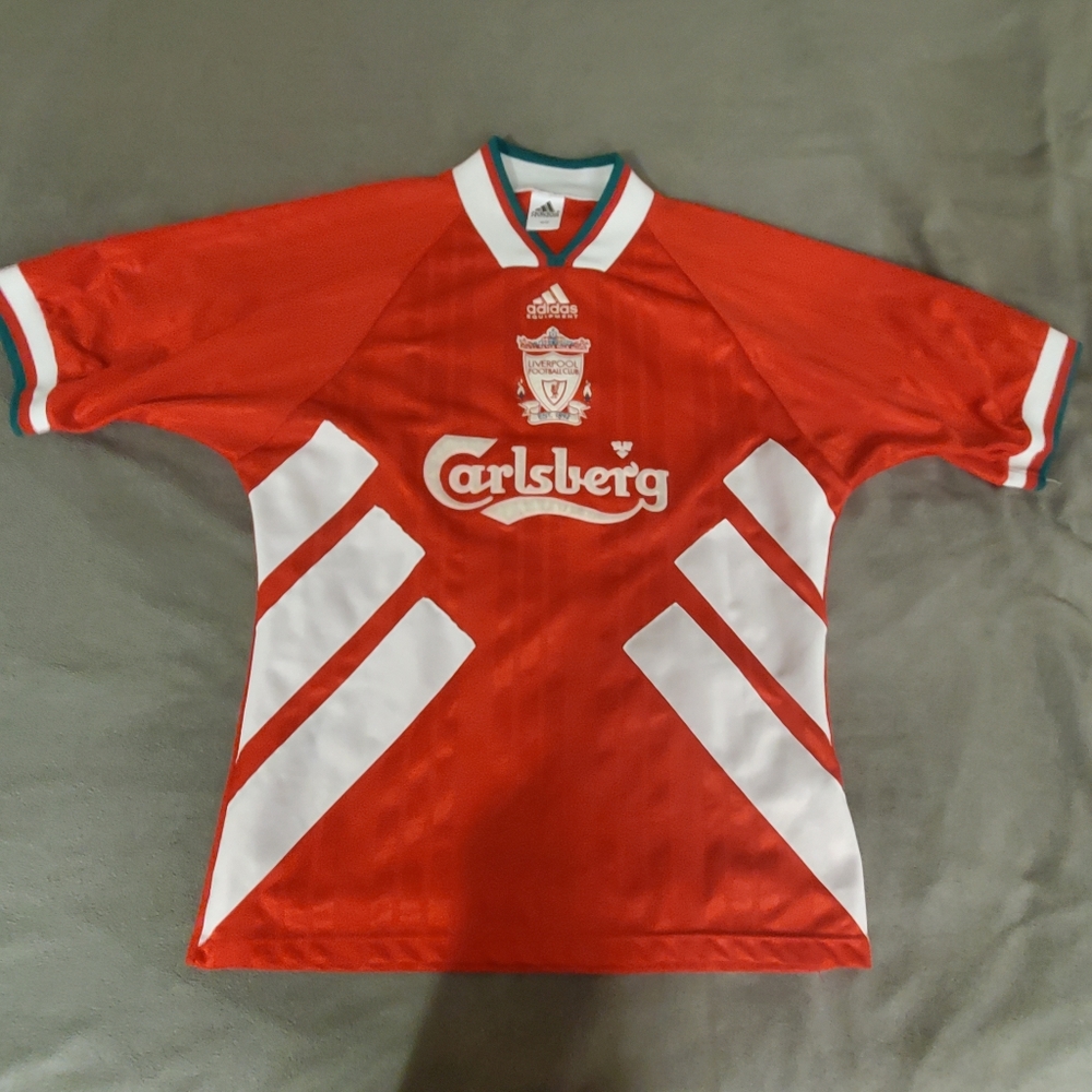 Liverpool FC Jersey - Size 40-42
